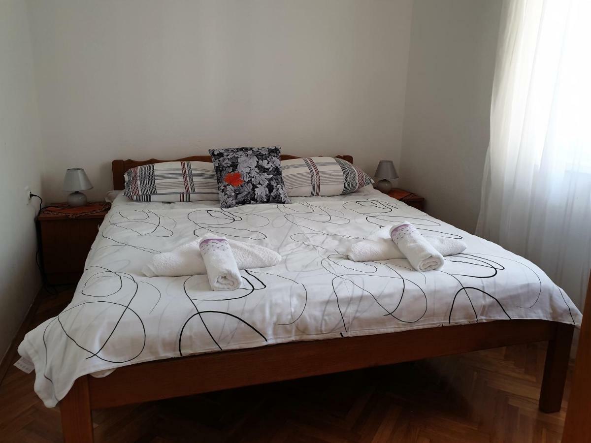 Guest House Miro Novalja Kültér fotó