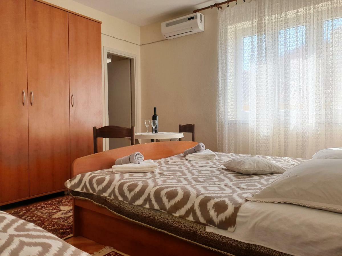 Guest House Miro Novalja Kültér fotó